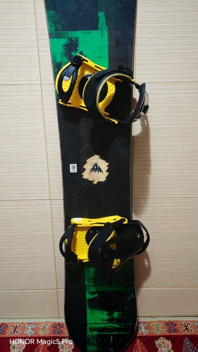 Placa snowboard 160 wide.Burton -legaturi boots