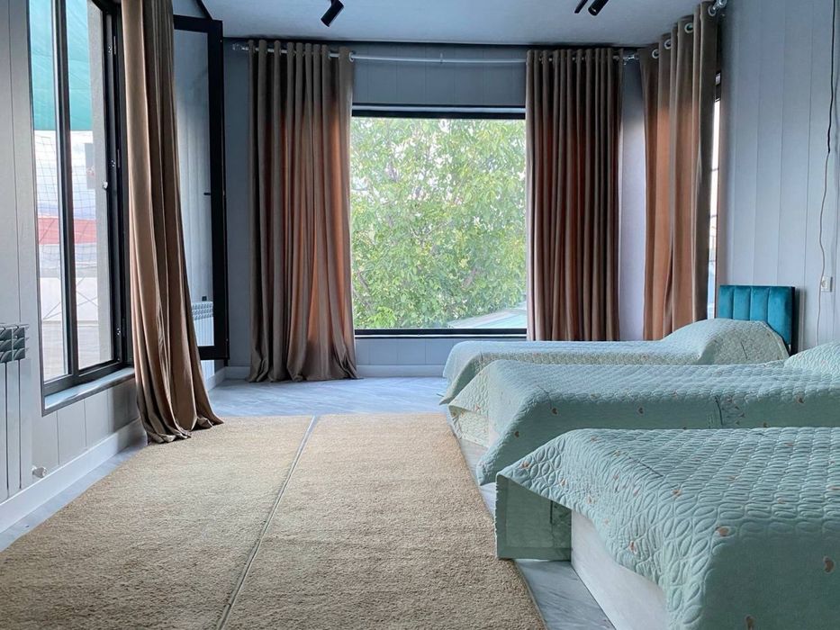 oqtosh dacha oilaviy sauna basseyn isitiladi foodbol polyasi bor