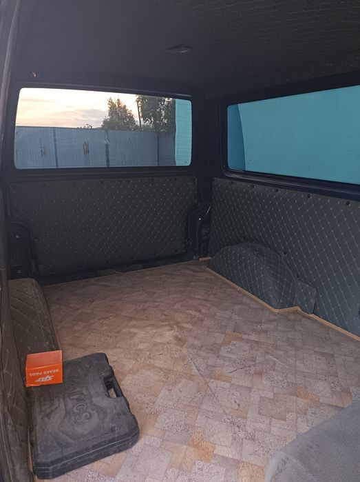 Продам бус транспортёр 4