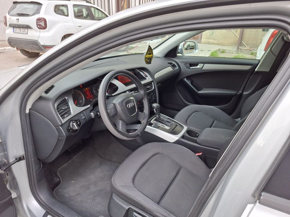 audi A4 B8 an 2011 2.0tdi automată proprietar în acte