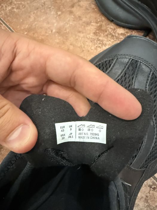 Продам Balenciaga черные кеды унисекс