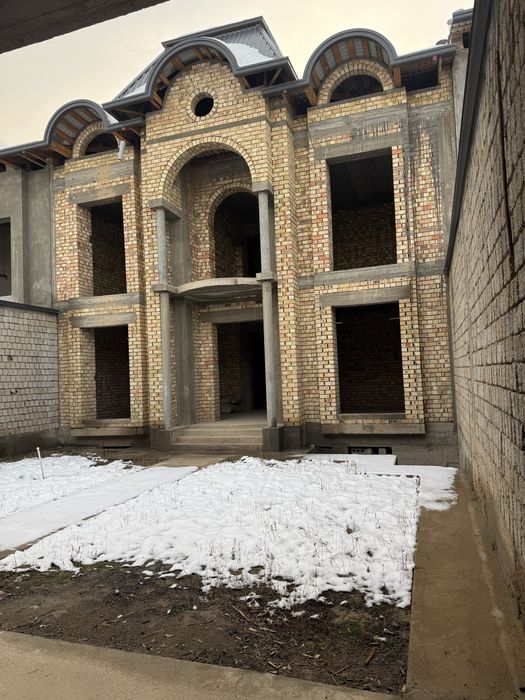 Срочна срочна Кизғалдок каробка 3,5 сотик добротний курилган