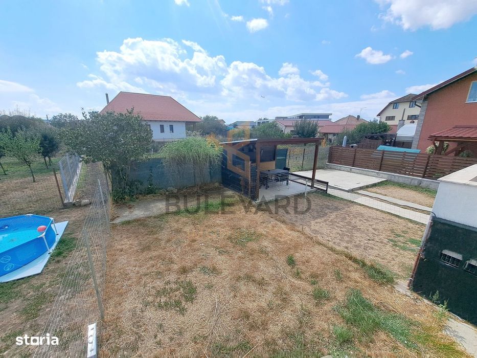 Apartament 2 camere decomandate, gradina proprie, 2 locuri de parcare — fotografia 1