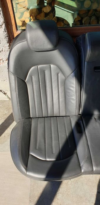 Кожен Салон AUDI A8