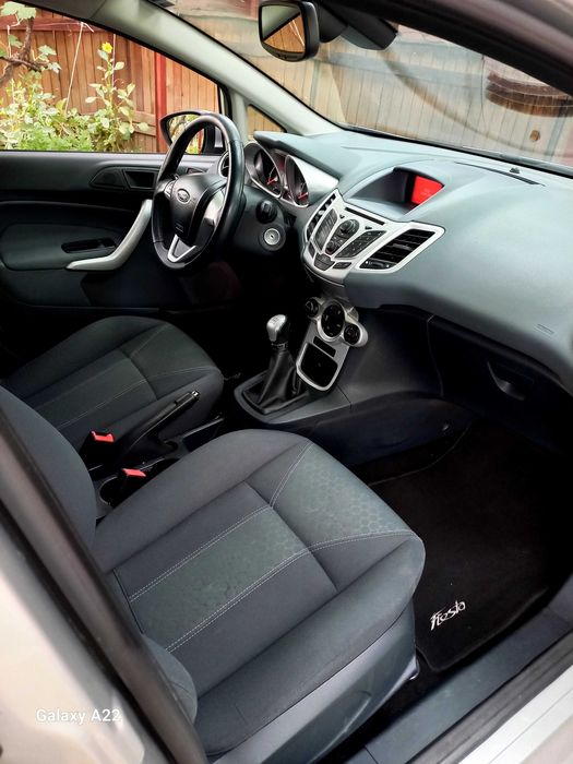 Ford fiesta Titanium 1.4, 97 CP