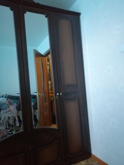 Продам шкаф  отличное состояние