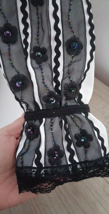 Costum popular nou