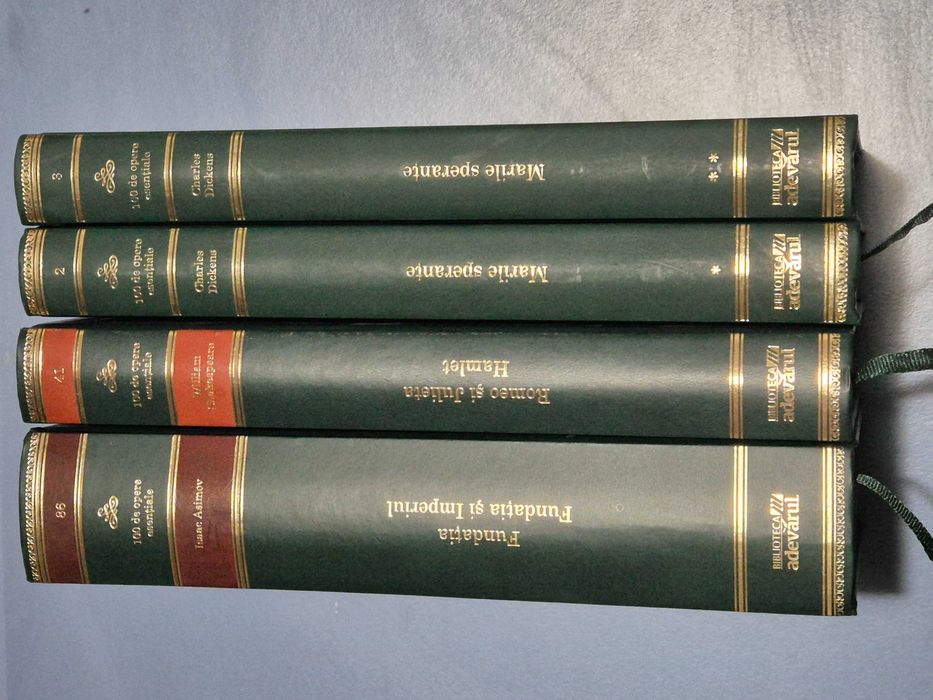 Vand pachet carti celebre, opere clasice din literatura universala