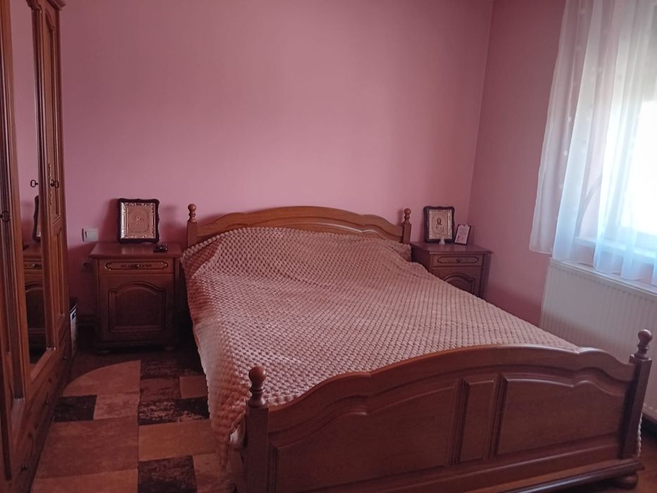 Se oferă spre vânzare apartament cu suprafața de 60 mp, situat în Beiuș