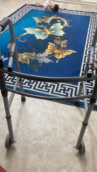 Коляска инвалидный