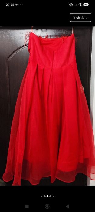 Rochie midi roșie superbă nașă