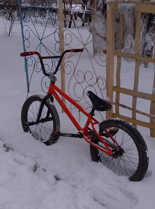 Трюковой бмх велосипед