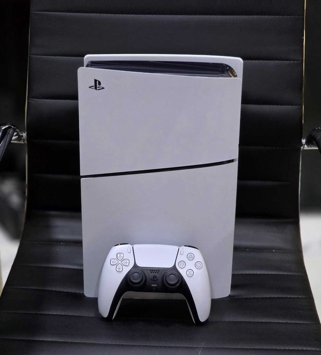 Sony PlayStation 5 (PS5) Slim 1TB Disk Version