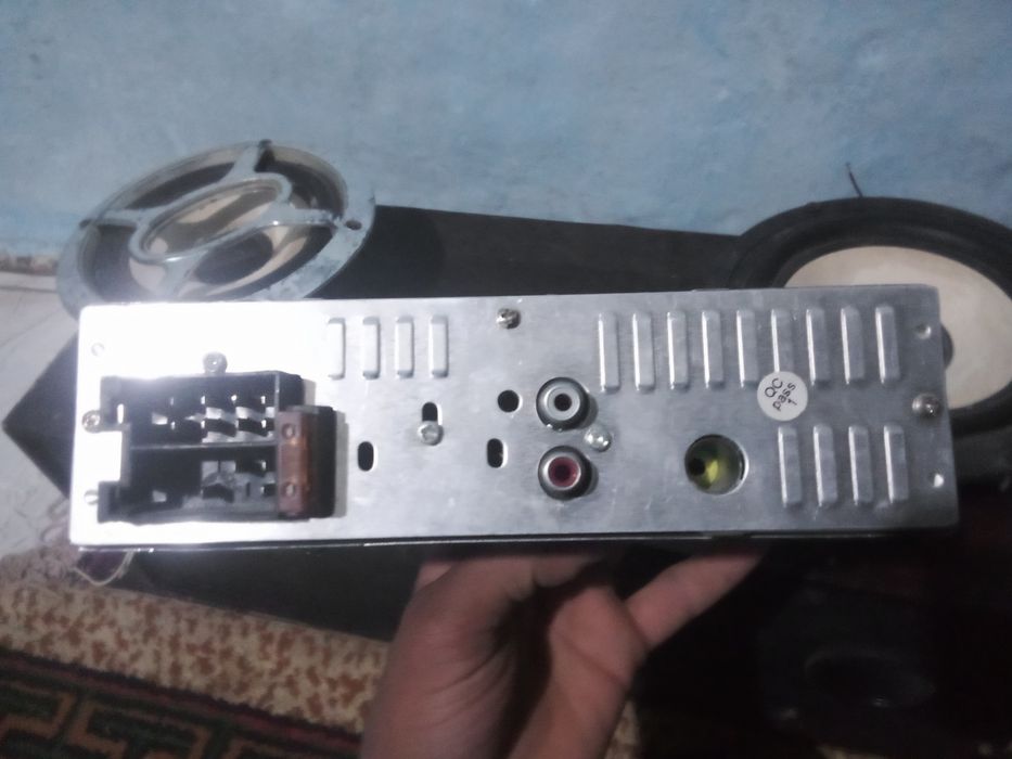 Kalonka, magnitafon kampilikt sotiladi