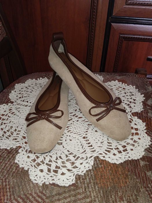 Продается новая женская обувь