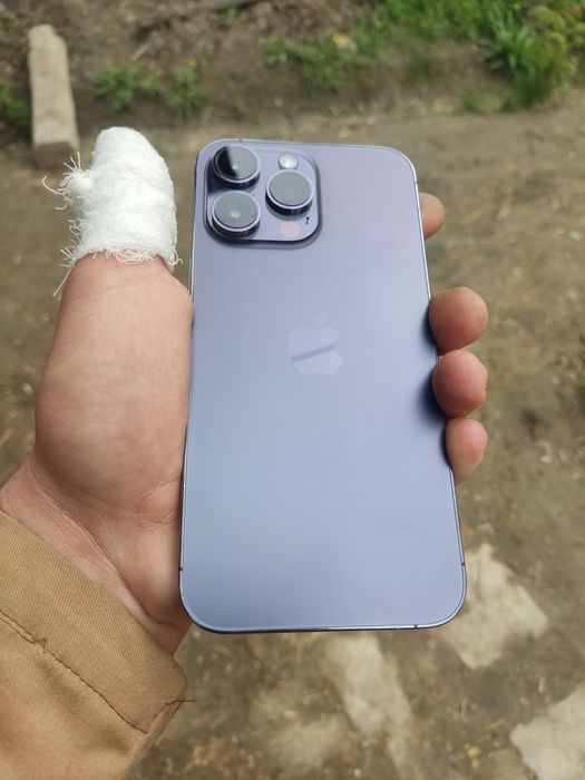 Iphone 14 pro max ayfon 14 pro max