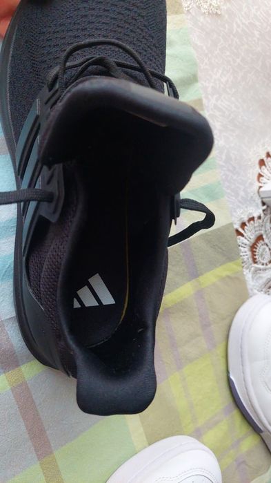 Pantofi sport Adidas