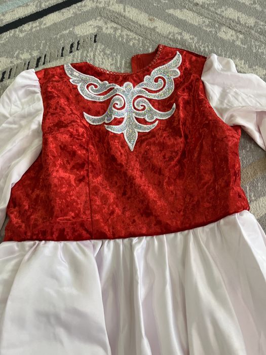 қазақша көйлек сатылады .9.11 жасқа