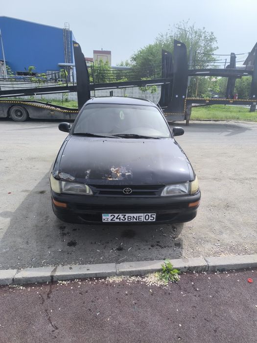 Продам таёту королу