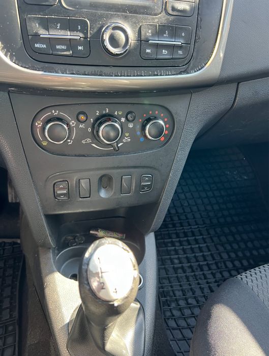 Dacia Logan 2016 0.9 benzina cu GPL