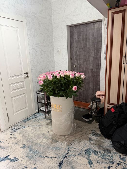 Город Шымкент продается цветы