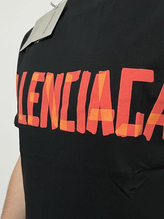 Tricou Balenciaga