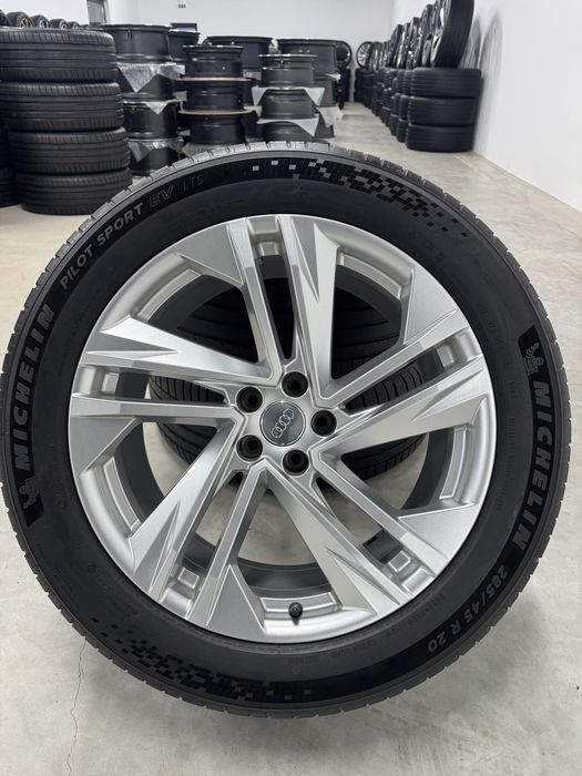 Jante Audi Q7 R20 SQ7 4M Originale Michelin de vara 2023 90%