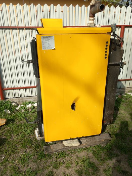 Centrala pe lemne Junkers+ pompe