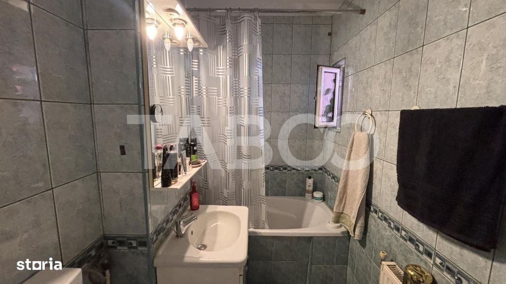 Apartament de vanzare la prima afisare 2 camere 55 mpu+balcon 4 mp