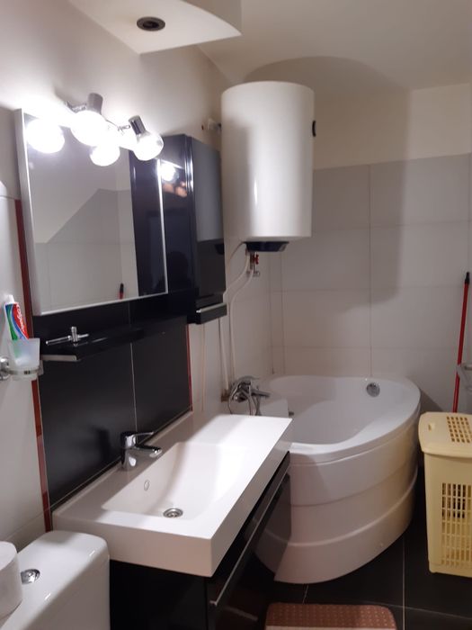 Inchiriere apartament 2 camere