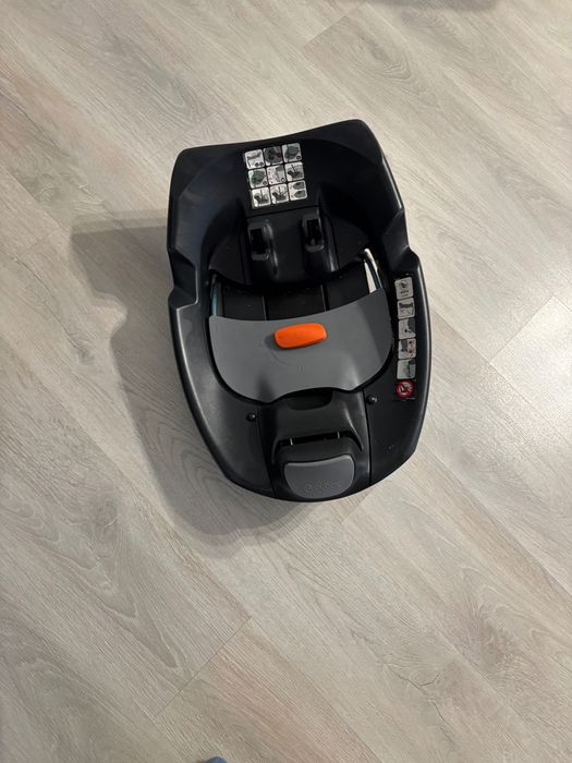 Vand Cybex Platinum Cloud Q + baza isofix