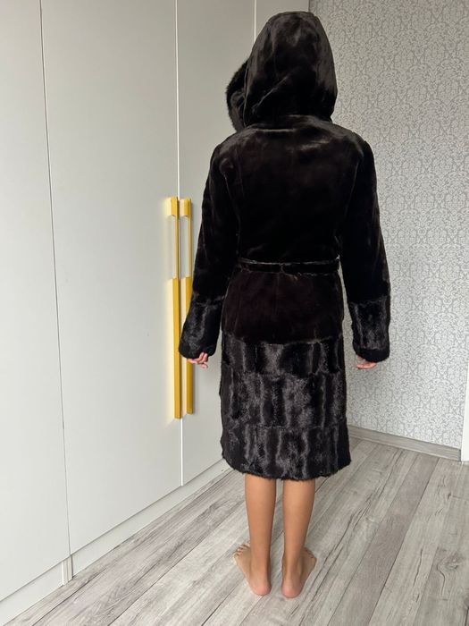 Шуба ISHTOR classic fashion