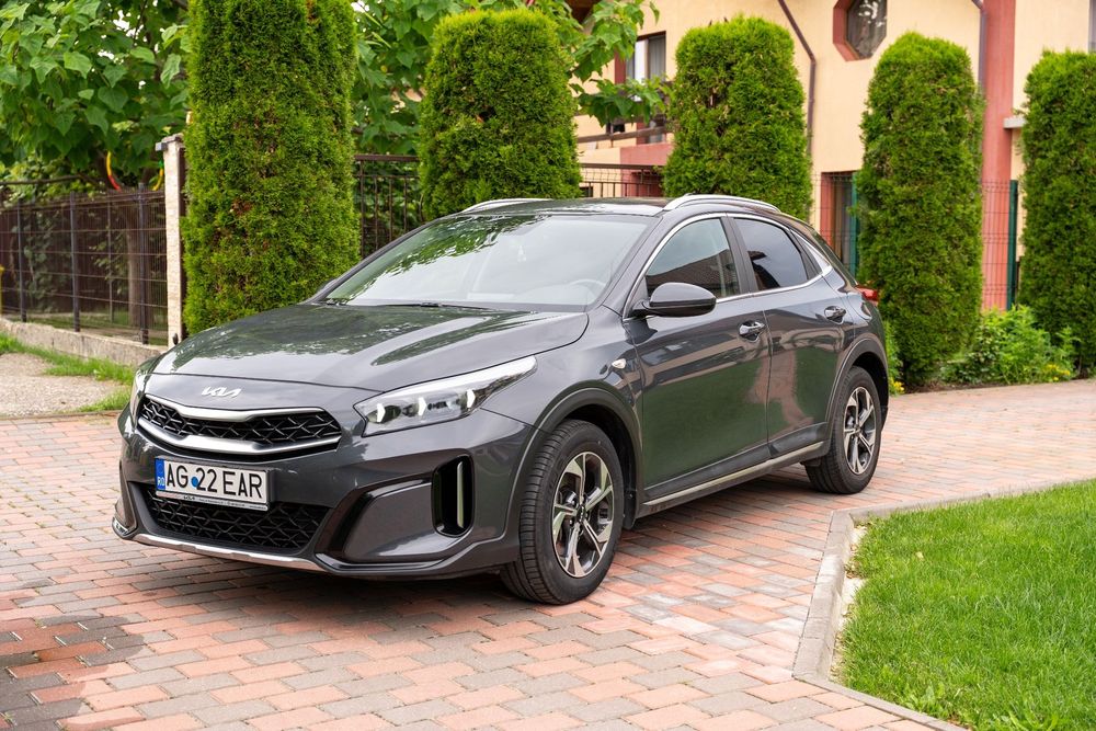 Kia XCeed Specificații de Bază * Motorizare: 1.5 Benzină (1482 cm³), dezvoltând