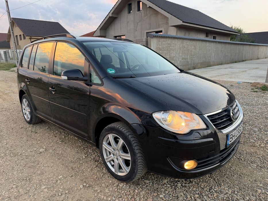 VOLKSWAGEN Touran 2009 — imagine 2