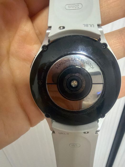 Часы galaksy watch