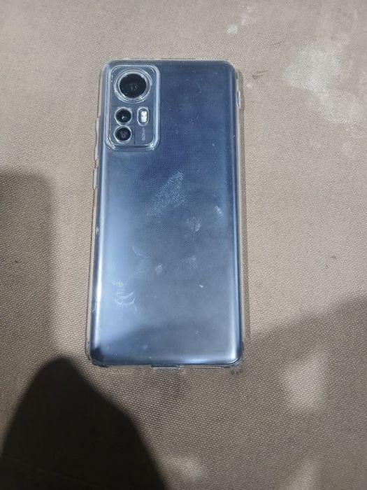 Xiaomi 12 x flagman