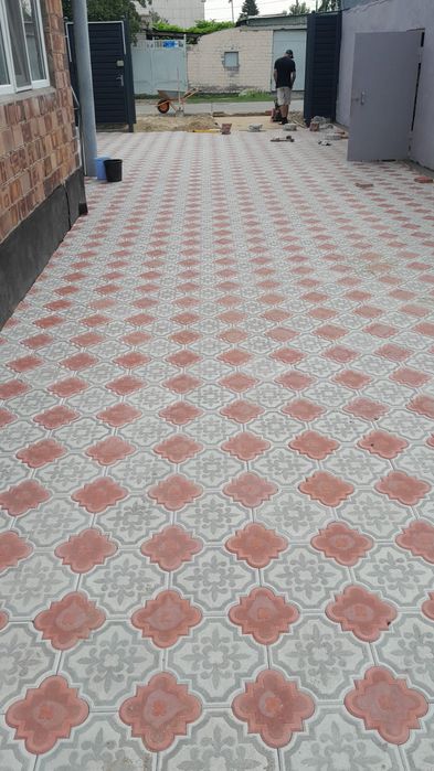 Укладка брущатки