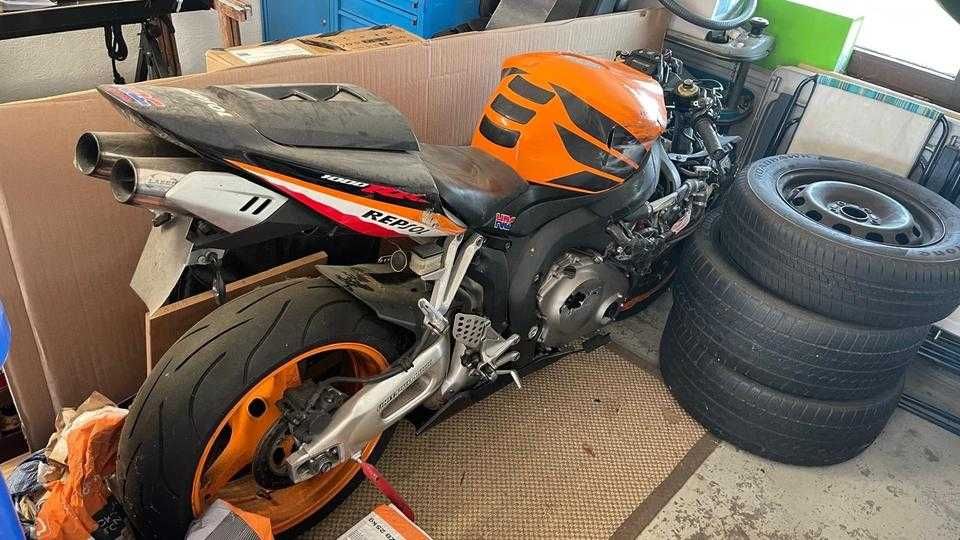 Honda cbr1000rr sc57  2004, 2007г. На части
