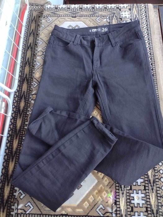 клинове панталони дънки л размер по 3лв