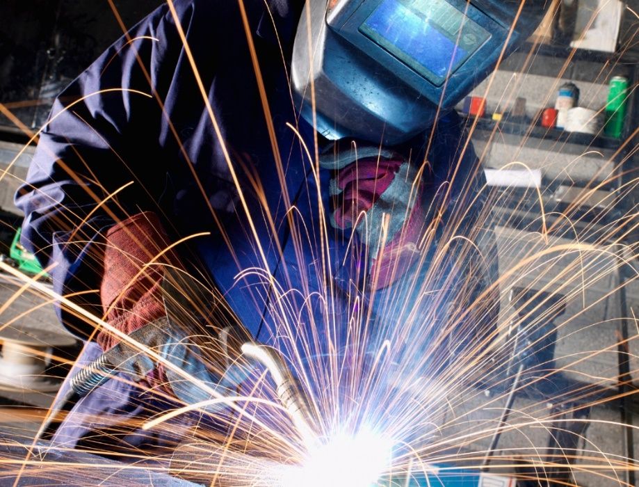 Заварчик Варна . Заварки по домовете Варна. Заваръчни услуги Варна.