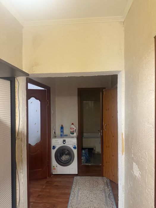 2х ком. кв.продам в 10мкр дом 10