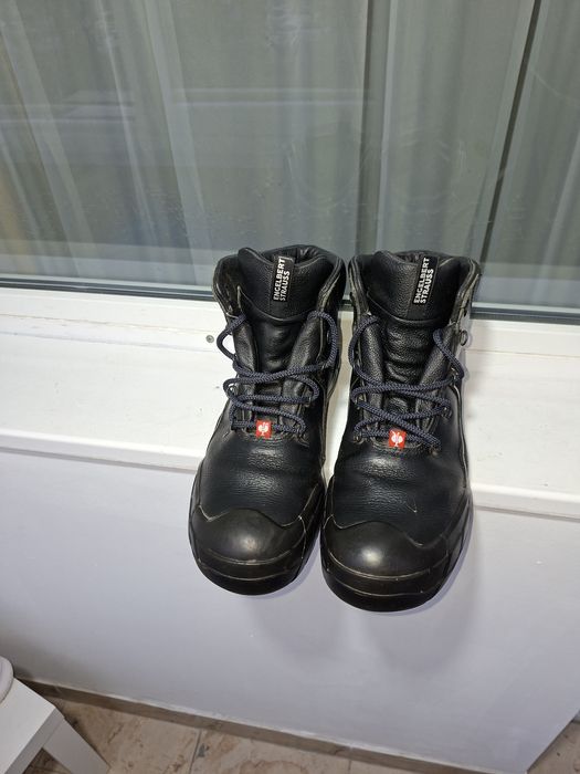 Vând ghete Engelbert Strauss  nr 46