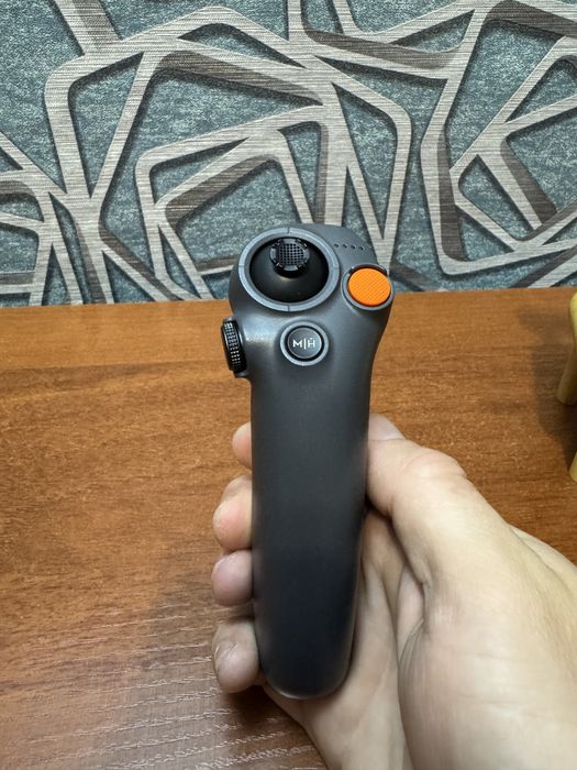 Дрон DJI Avata 2