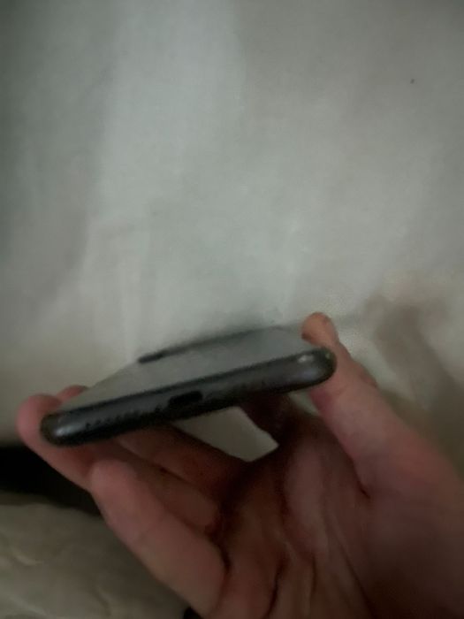 Айфон 11 бу телефон жақсы қалпта