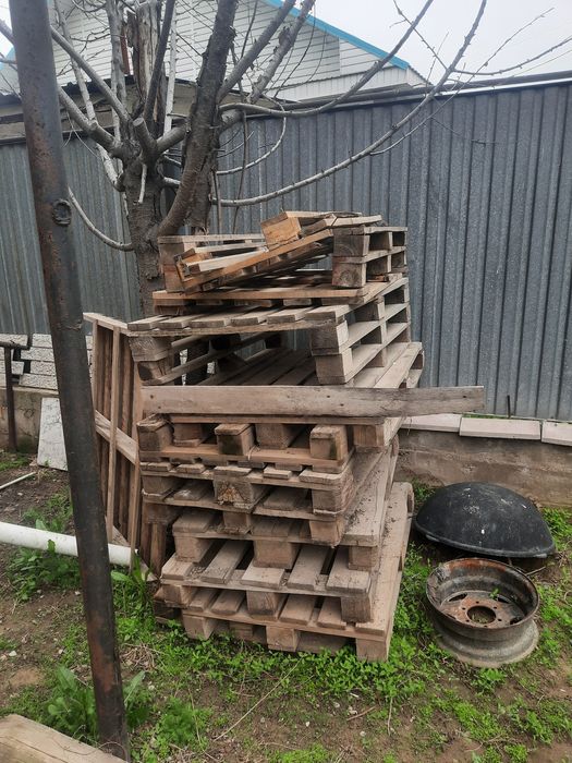 Продам паллеты в нормальном состоянии