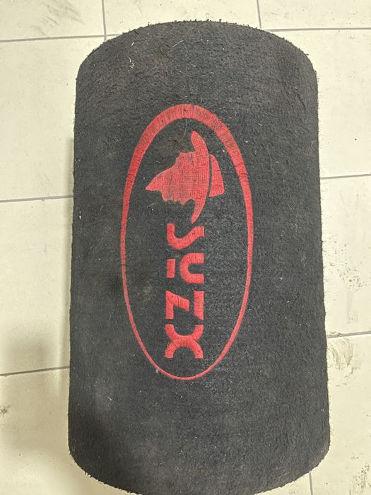 Продам сабвуфер 12 SYZX