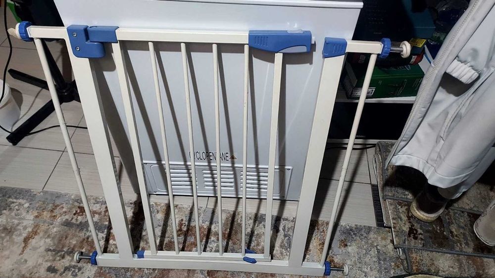 Portite siguranta bebe, pentru scari, reglabila