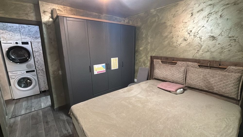 3 camere decomandate in Doja