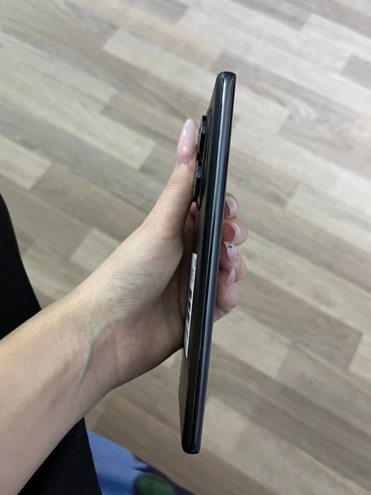 Продаю срочно Redmi Note 14 pro