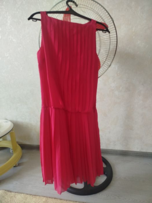 Разбираю гардероб, женская одежда по